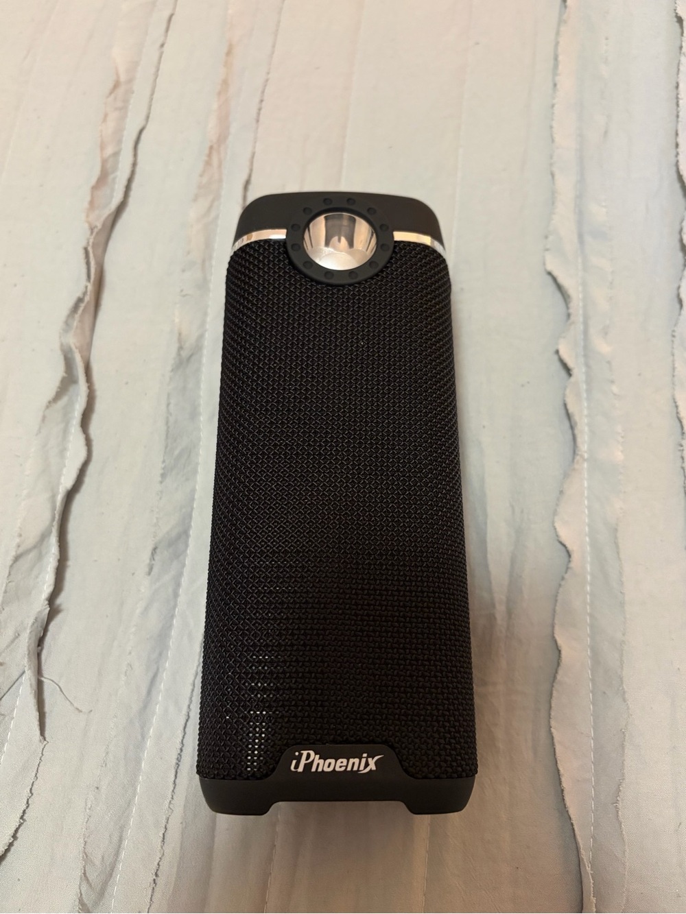 iPhoenix Black Portable Bluetooth Speaker